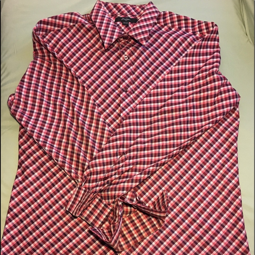 Men’s Casual Button Down Shirt